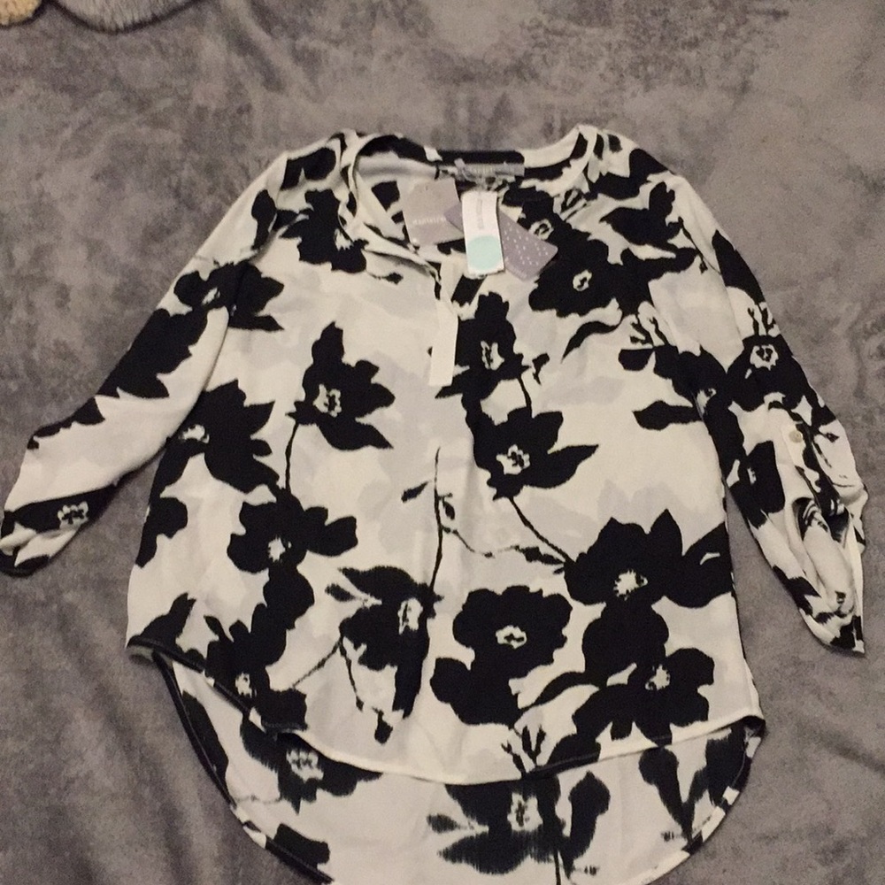 NWT Daniel Rainn Koda Split Neck Blouse S